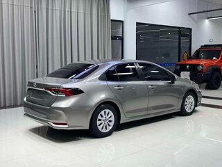2022 Toyota Corolla XII (E210), коричневый, 1190000 рублей, вид 4