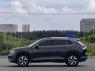2023 Volkswagen Tayron I Рестайлинг, чёрный, 2000666 рублей, вид 5