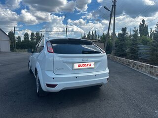 2011 Ford Focus II Рестайлинг, белый, 690000 рублей, вид 2