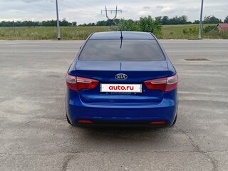 2013 Kia Rio III, синий, 350000 рублей, вид 5