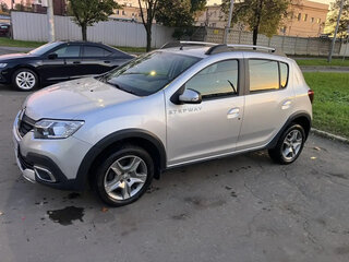 2020 Renault Sandero Stepway II Рестайлинг, серый, 1330000 рублей, вид 4