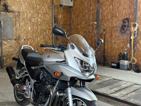 2006 Suzuki Bandit GSF 650, серебристый, 455000 рублей, вид 4