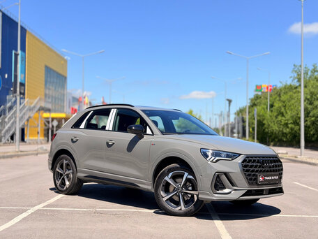 Audi Q3 II (F3)