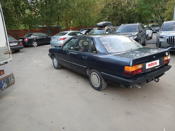 1987 Audi 100 III (C3), синий, 180000 рублей - вид 5