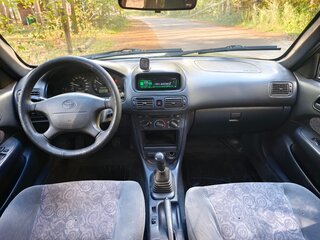 1999 Toyota Corolla VIII (E110), зелёный, 165000 рублей, вид 2