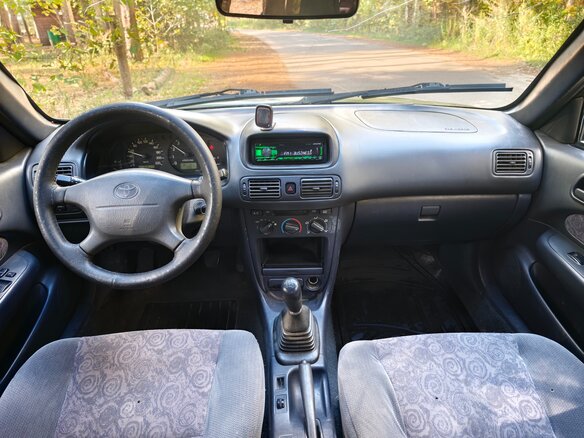 1999 Toyota Corolla VIII (E110), зелёный - вид 1