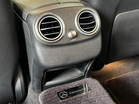 2018 Mercedes-Benz C-Класс 180 IV (W205), чёрный, 1880000 рублей - вид 38