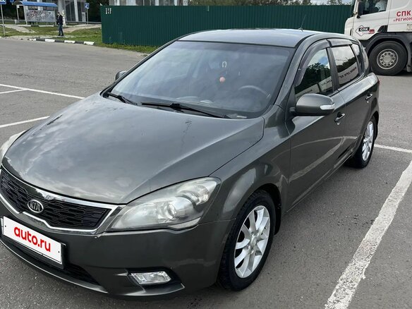 2011 Kia Ceed I Рестайлинг, серый, 590000 рублей