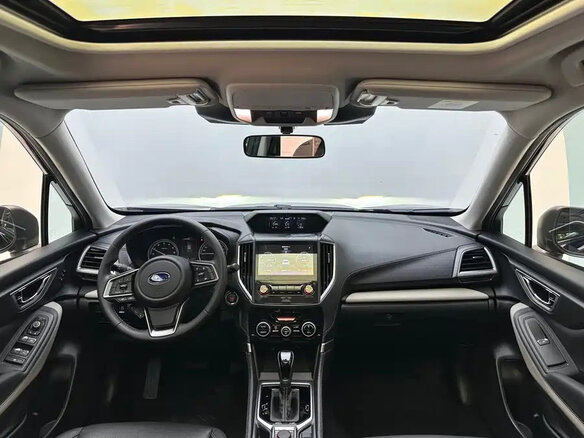 2022 Subaru Forester V Рестайлинг, чёрный, 2750000 рублей - вид 9