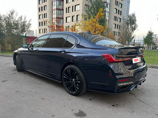 2021 BMW 7 серии Long 740Li xDrive VI (G11/G12) Рестайлинг, синий, 6500000 рублей, вид 5