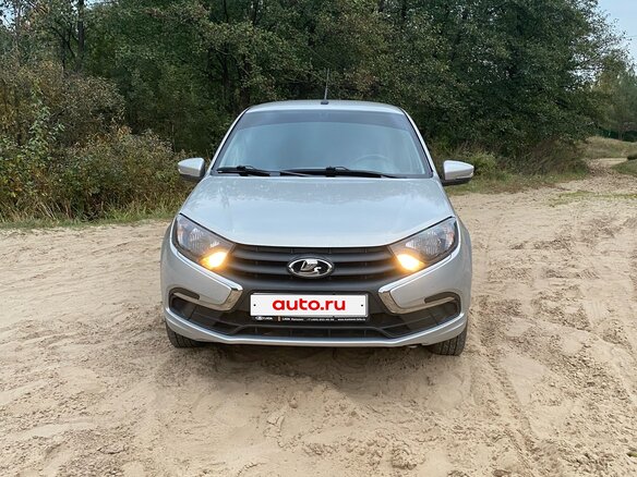 2019 Lada (ВАЗ) Granta I Рестайлинг, серебристый, 900000 рублей