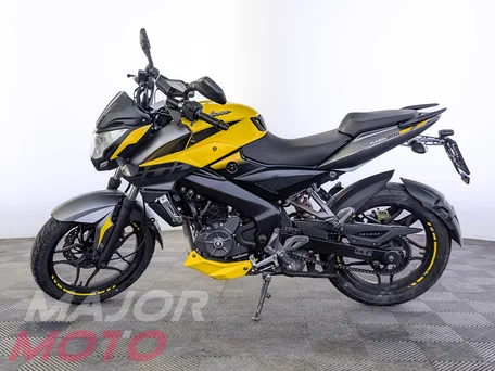 2019 Bajaj Pulsar NS 200, жёлтый, 195000 рублей, вид 2