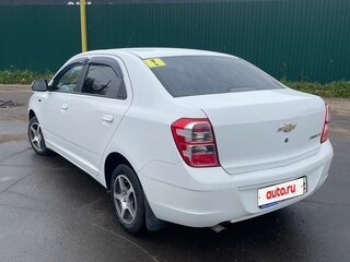 2013 Chevrolet Cobalt II, белый, 650000 рублей, вид 3