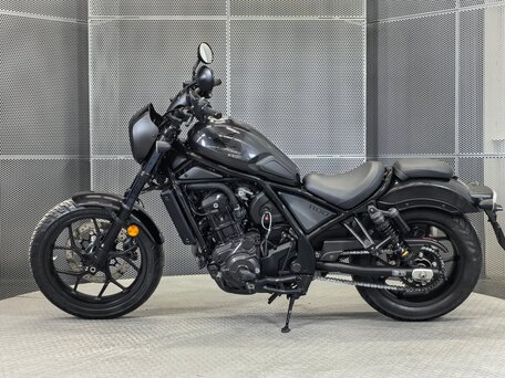 2022 Honda CMX 1100 Rebel, серый, 999000 рублей, вид 5