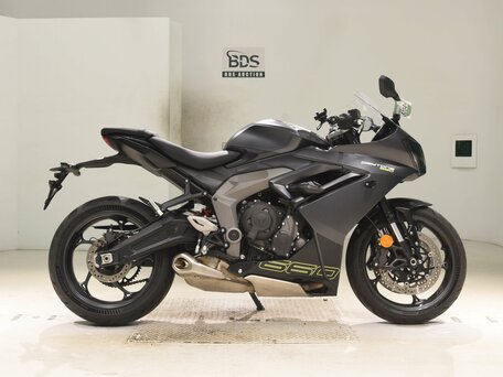 2024 Triumph Daytona 660, чёрный, 760000 рублей, вид 5