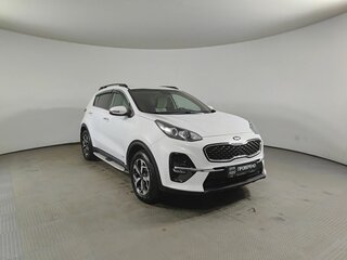 2020 Kia Sportage IV Рестайлинг, белый, 2330000 рублей, вид 3