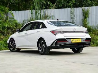 2026 Hyundai Elantra VII (CN7) Рестайлинг, белый, 1900000 рублей, вид 5