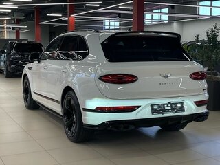 2024 Bentley Bentayga I Рестайлинг, белый, 25200000 рублей, вид 3
