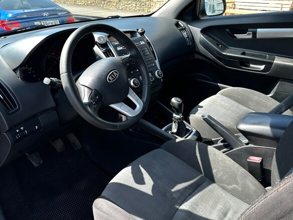 2011 Kia Ceed I Рестайлинг, чёрный - вид 6