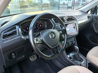 2019 Volkswagen Tiguan II, чёрный, 2370000 рублей, вид 5