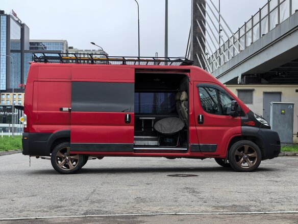 2011 Peugeot Boxer, красный, 2990000 рублей - вид 12