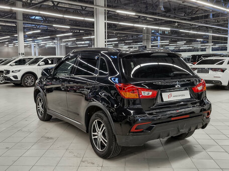 2017 Mitsubishi ASX I Рестайлинг 2, чёрный, 999000 рублей, вид 4
