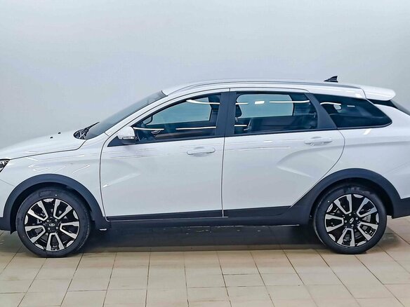 2026 Lada (ВАЗ) Vesta SW Cross I Рестайлинг (NG), белый - вид 1