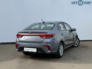 2018 Kia Rio IV, серый, 1090000 рублей, вид 5