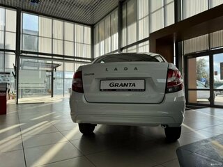 2025 Lada (ВАЗ) Granta I Рестайлинг, белый, 1106000 рублей, вид 3