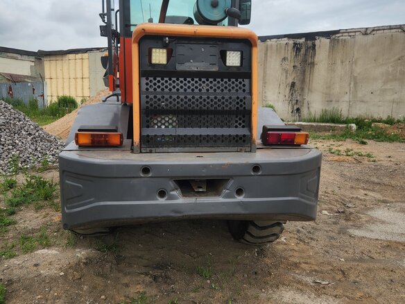 2021 Molot 300T, красный - вид 7
