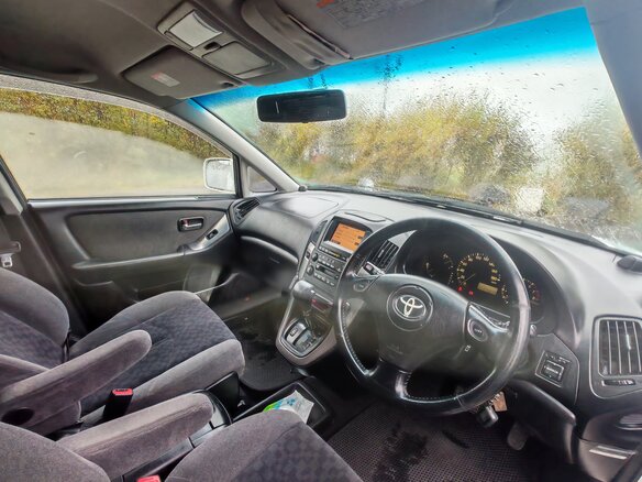 2001 Toyota Harrier I (XU10) Рестайлинг, белый, 1100000 рублей - вид 4
