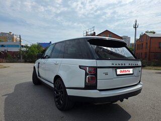 2021 Land Rover Range Rover IV Рестайлинг, белый, 7590000 рублей, вид 4