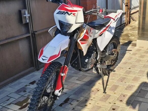2025 BSE Z3, белый, 120000 рублей