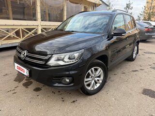 2015 Volkswagen Tiguan I Рестайлинг, чёрный, 1600000 рублей, вид 1