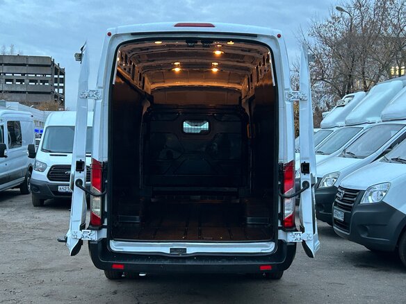 2021 Ford Transit, белый, 3100000 рублей - вид 15