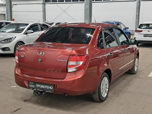 2017 Lada (ВАЗ) Granta I, красный, 460000 рублей - вид 4