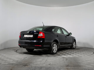 2011 Skoda Octavia II (A5) Рестайлинг, чёрный, 680000 рублей, вид 5