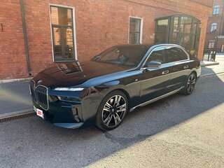 2022 BMW 7 серии 740i VII (G70), синий, 12000000 рублей, вид 3