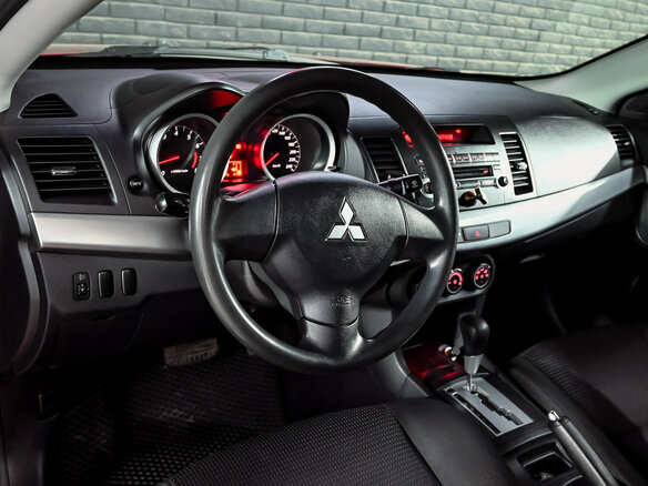2010 Mitsubishi Lancer X, красный, 800000 рублей - вид 11