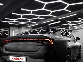 2020 Kia K5 III, серый, 3200000 рублей, вид 4