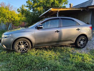2009 Kia Cerato 4-speed II, серый, 789999 рублей, вид 5