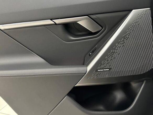 2023 BMW 5 серии 520d xDrive VIII (G60/G61/G68), синий, 6999000 рублей - вид 27