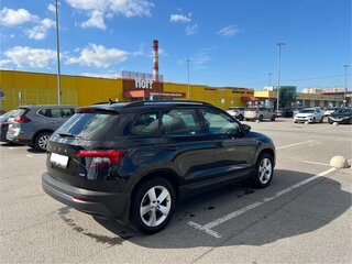 2020 Skoda Karoq DSG6 I, чёрный, 2450000 рублей, вид 5