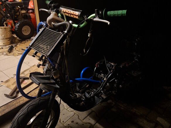 1999 Yamaha Jog, чёрный, 60000 рублей - вид 1
