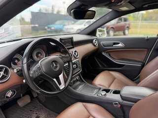 2013 Mercedes-Benz A-Класс 200 CDI III (W176), белый, 2000000 рублей, вид 5