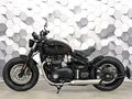 2024 Triumph Bonneville Bobber, чёрный, 1500000 рублей - вид 3
