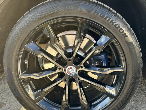 2022 BMW X4 20i II (G02) Рестайлинг, серый, 7200000 рублей - вид 9