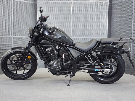 2022 Honda CMX 1100 Rebel, серый, 999000 рублей, вид 5