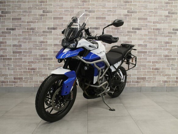 2021 Triumph Tiger 850 Sport, белый, 1116000 рублей - вид 1