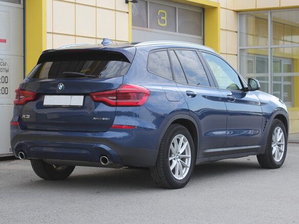 2020 BMW X3 20i xDrive III (G01), синий, 3295000 рублей - вид 5